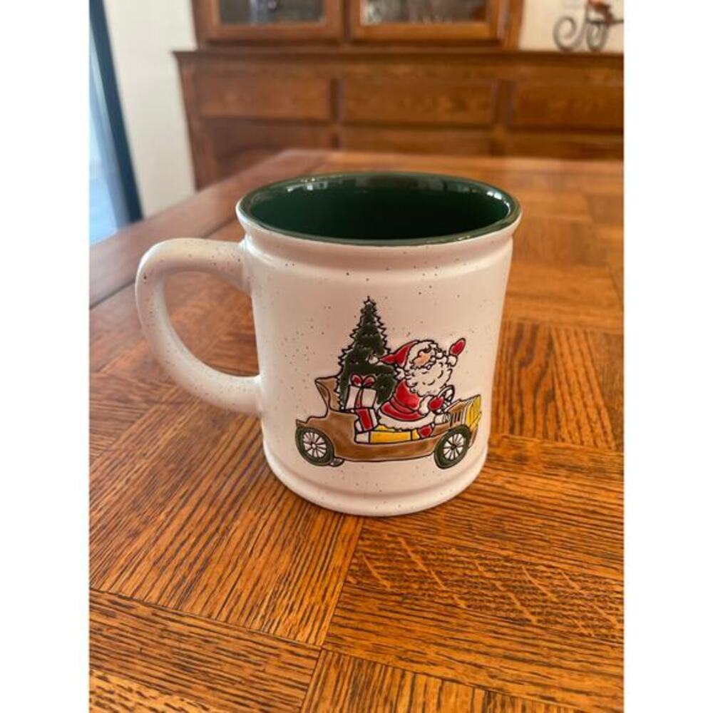 Spectrum SANTA IN HOTROD/VINTAGE CAR